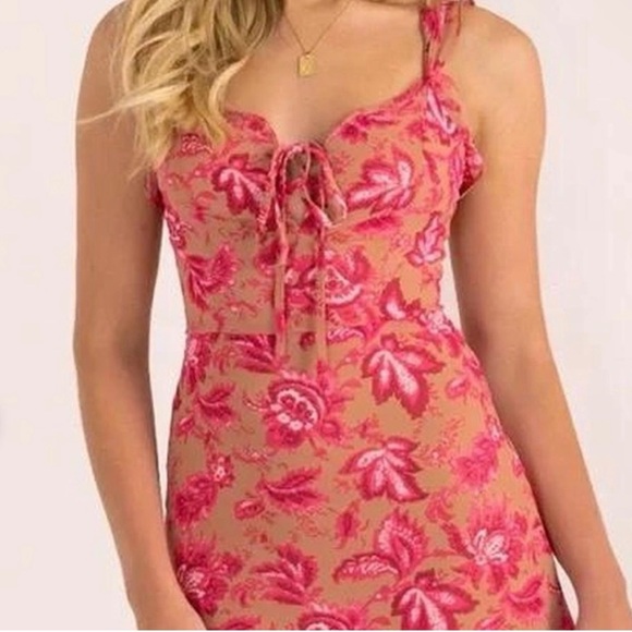 White Fox Boutique Pink and Tan Floral Dress - Picture 2 of 3